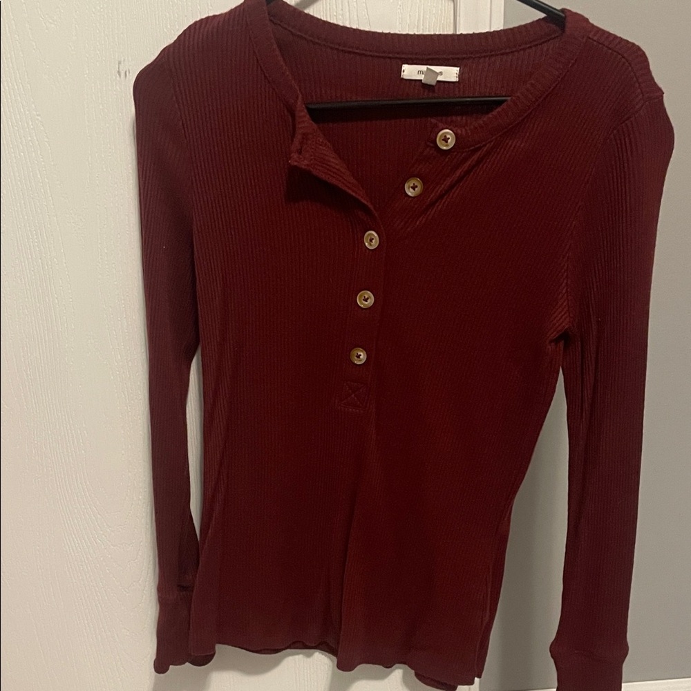 Maurices‎ Maroon Long Sleeve Henley